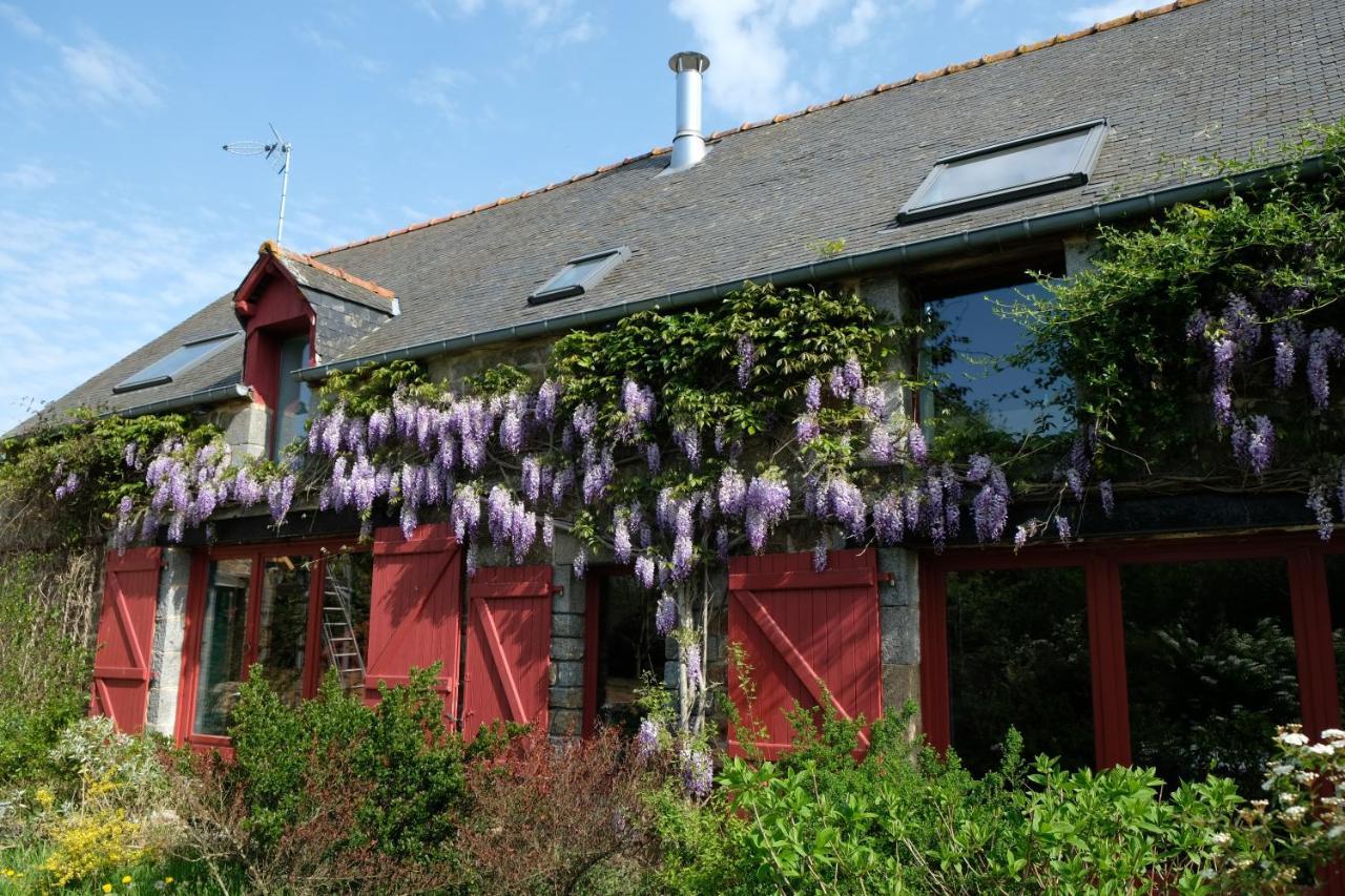 La Maison Jaune A La Janaie Parigné Buitenkant foto